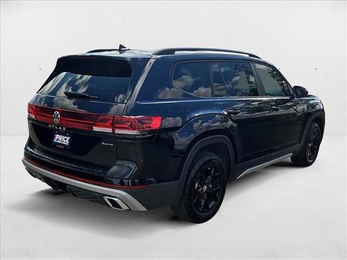 2024 Volkswagen Atlas 2.0T SE w/Technology 4MOTION
