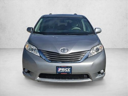 2011 Toyota Sienna XLE