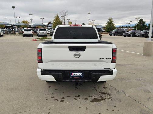 2023 Nissan Frontier SV