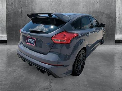2017 Ford Focus RS Base