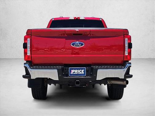 Rapid Red Metallic Tinted Clearcoat 2024 Ford F-250 Lariat