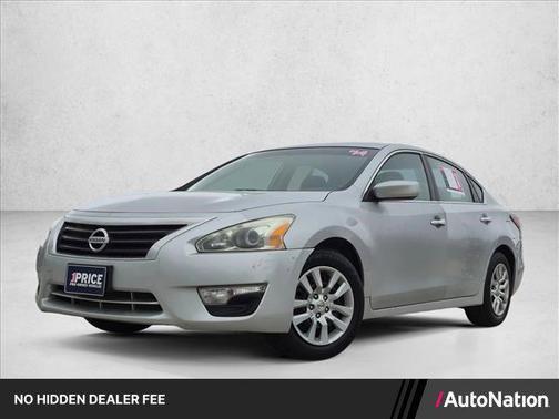 Brilliant Silver Metallic 2014 Nissan Altima 2.5 S