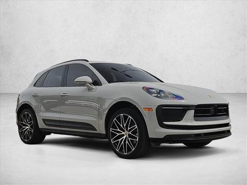 Chalk 2023 Porsche Macan Macan