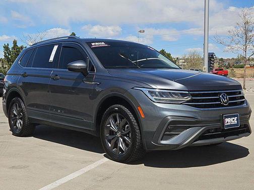 Silver/Gray 2022 Volkswagen Tiguan 2.0T SE 4MOTION