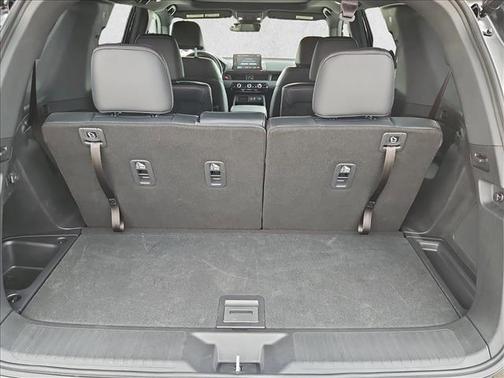 Crystal Black Pearl 2025 Honda Pilot TrailSport