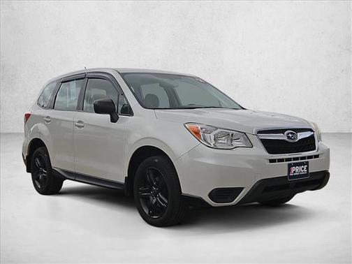 Satin White Pearl 2014 Subaru Forester 2.5i