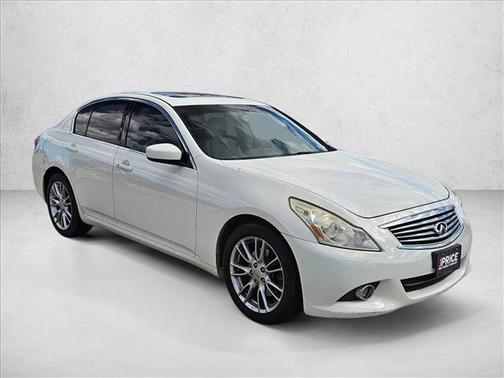 2011 INFINITI G37x Base