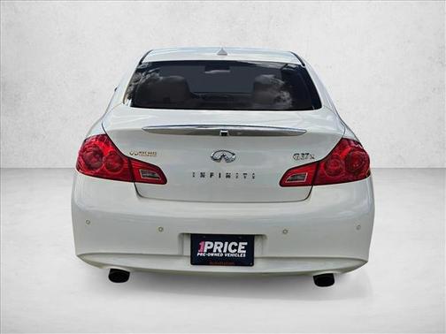 2011 INFINITI G37x Base