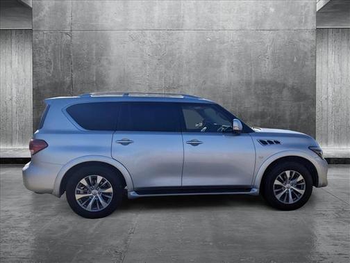 2017 INFINITI QX80 Base