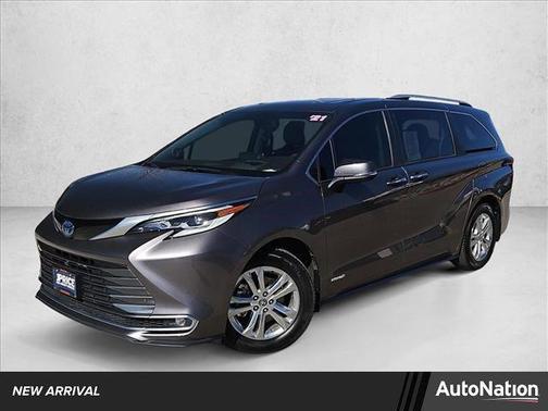 2021 Toyota Sienna Platinum 7 Passenger