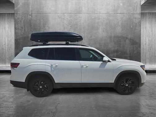 2022 Volkswagen Atlas 3.6L SE w/Technology