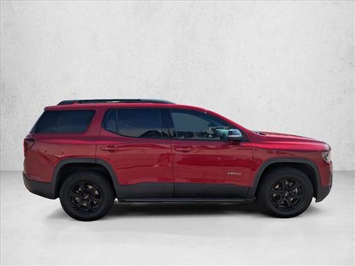 2023 GMC Acadia AWD AT4