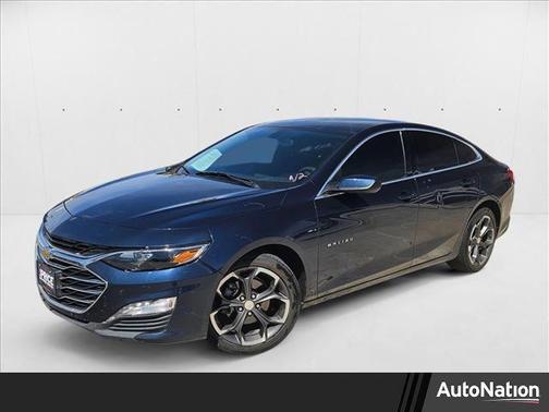 2022 Chevrolet Malibu FWD LT