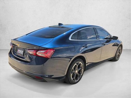 2022 Chevrolet Malibu FWD LT