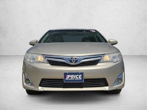 Silver/Gray 2013 Toyota Camry XLE