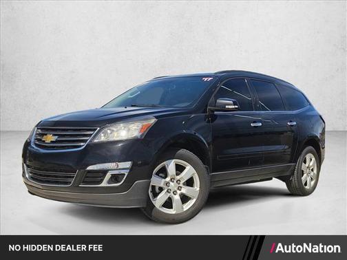 Mosaic Black Metallic 2017 Chevrolet Traverse 1LT