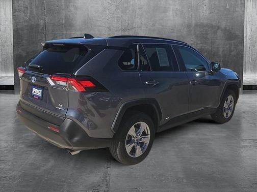2022 Toyota RAV4 Hybrid LE