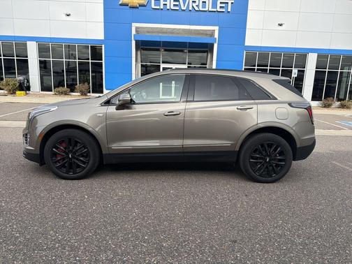 2023 Cadillac XT5 Sport