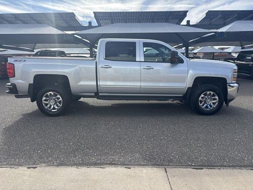 2017 Chevrolet Silverado 2500 LT