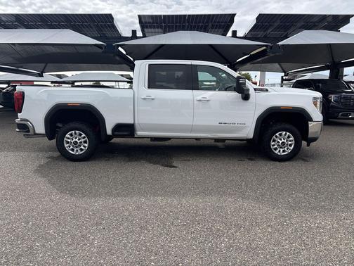 2022 GMC Sierra 2500 SLE