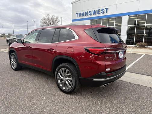 2025 Buick Enclave Preferred FWD