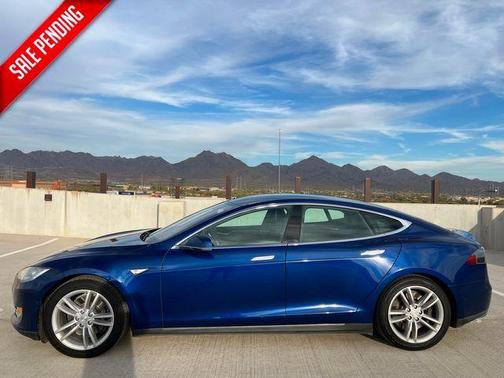 2016 Tesla Model S 85D