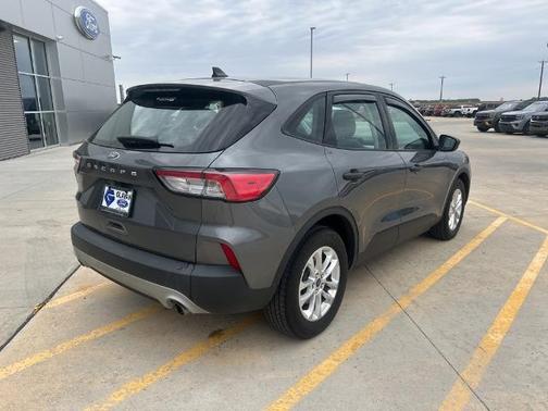 2022 Ford Escape S
