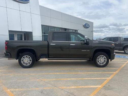 2022 Chevrolet Silverado 2500 HIGH COUNTRY