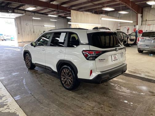 2025 Subaru Forester Sport