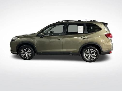 Brown 2024 Subaru Forester Premium