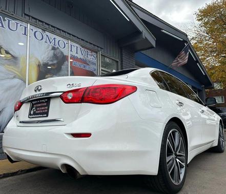 2017 INFINITI Q50 2.0T Sport