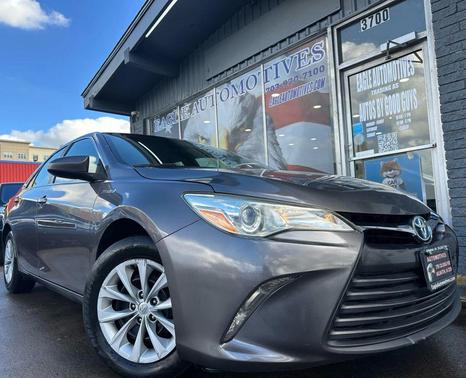 2016 Toyota Camry Hybrid LE