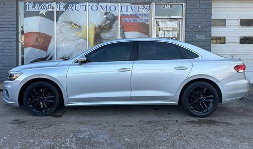 2020 Volkswagen Passat 2.0T SE