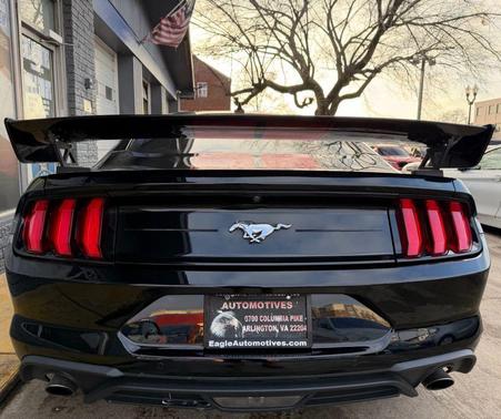 2021 Ford Mustang EcoBoost