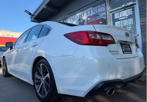 White 2019 Subaru Legacy Limited