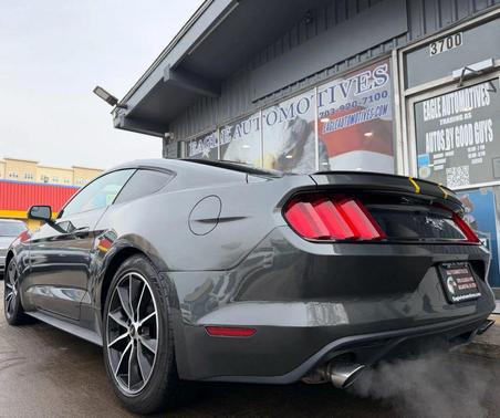 2017 Ford Mustang EcoBoost Premium