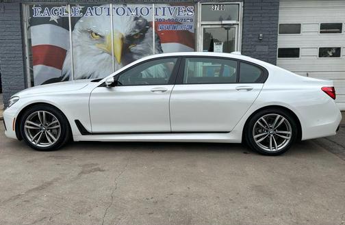 2019 BMW 750 i xDrive