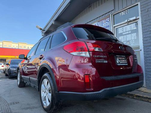 2011 Subaru Outback 2.5 i Limited