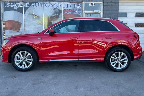 2023 Audi Q3 Premium 45 TFSI S line quattro Tiptronic