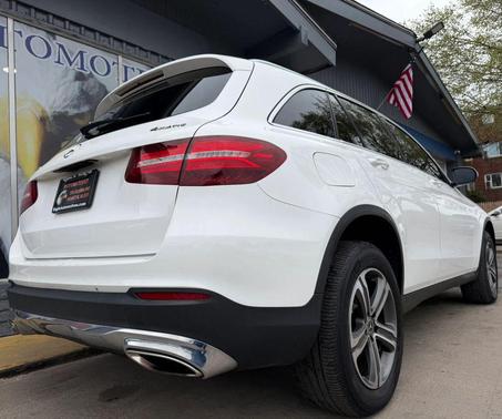 2019 Mercedes-Benz GLC 300 4MATIC