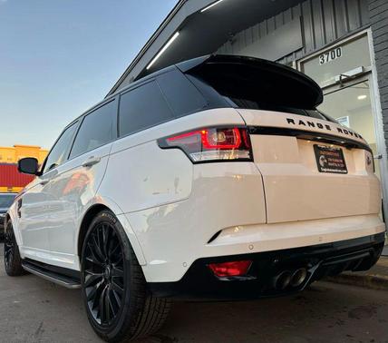 2017 Land Rover Range Rover Sport 5.0L Supercharged SVR