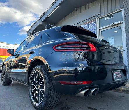 2017 Porsche Macan S