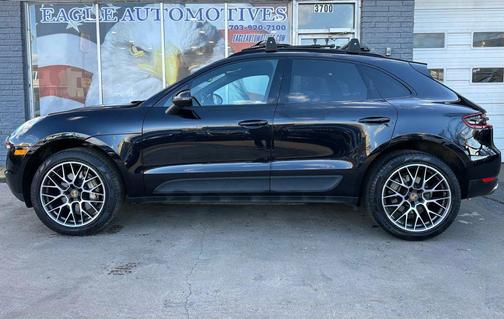 2017 Porsche Macan S
