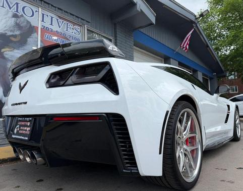 White 2017 Chevrolet Corvette Grand Sport