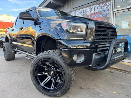 2011 Toyota Tundra Grade