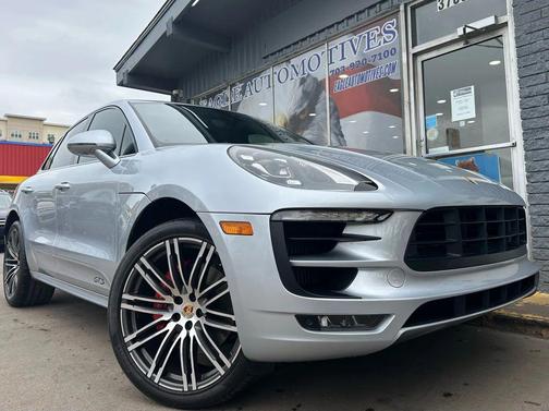 2017 Porsche Macan GTS