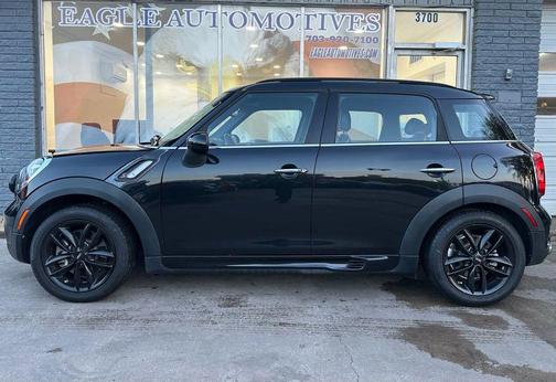 2012 MINI Cooper S Countryman Base