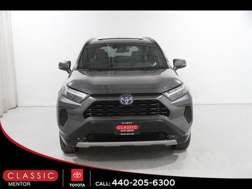 2024 Toyota RAV4 Hybrid SE