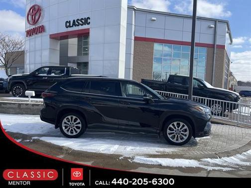 2025 Toyota Highlander Limited