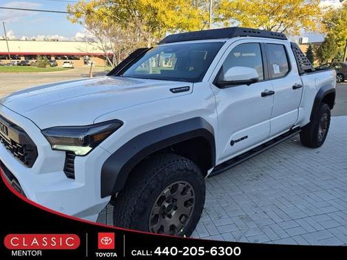 2025 Toyota Tacoma Hybrid Trailhunter